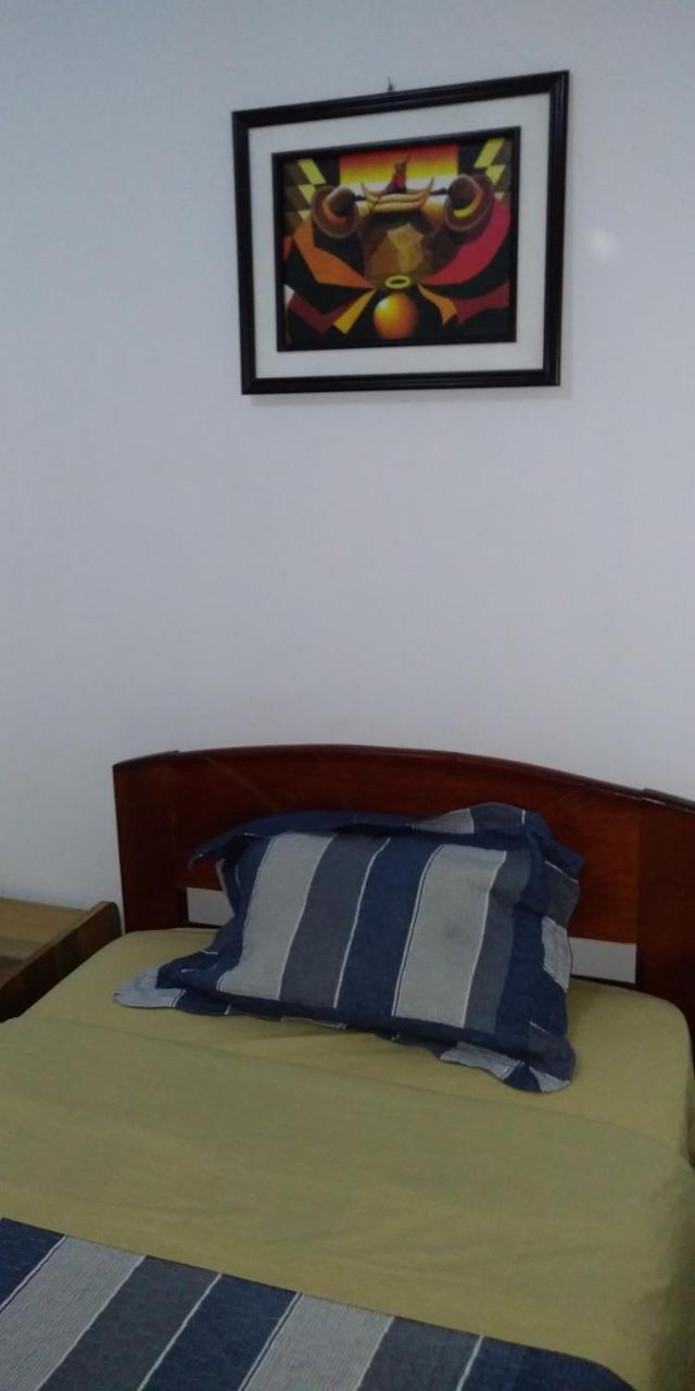 Bachig Hospedaje Moyobamba Bagian luar foto